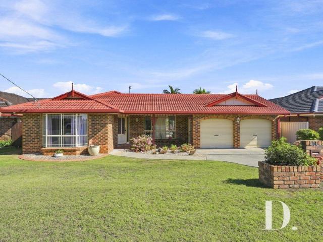 House for sale in South Grafton, Grafton