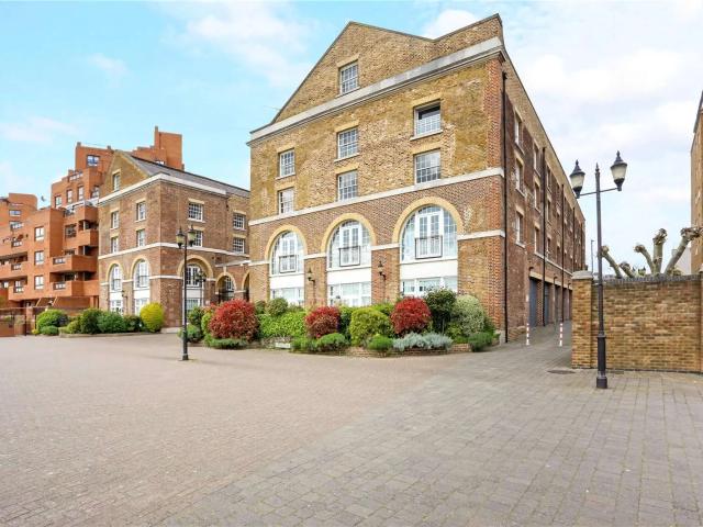 Apartment for rent in London Borough of Tower Hamlets, Greater London
