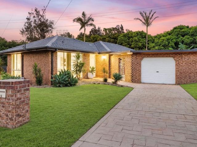 House for sale in Bateau Bay, New South Wales