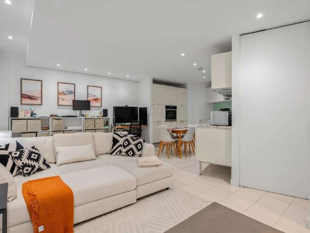 Apartment for rent in Blackfriars, Lyons