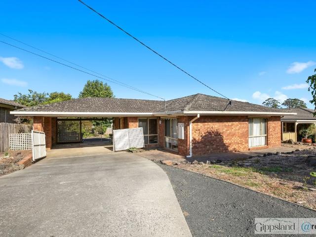 House for sale in Drouin, Victoria