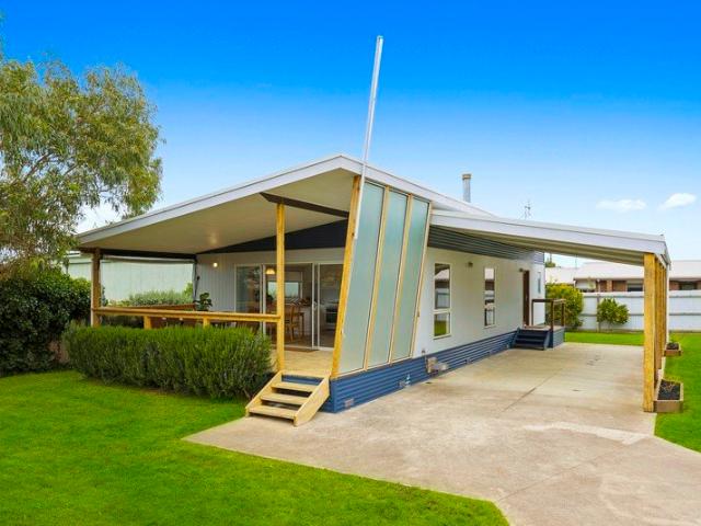 House for sale in Apollo Bay, Victoria