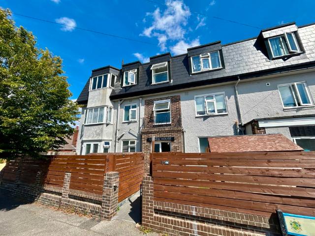 Apartment for rent in West Cliff, Bournemouth