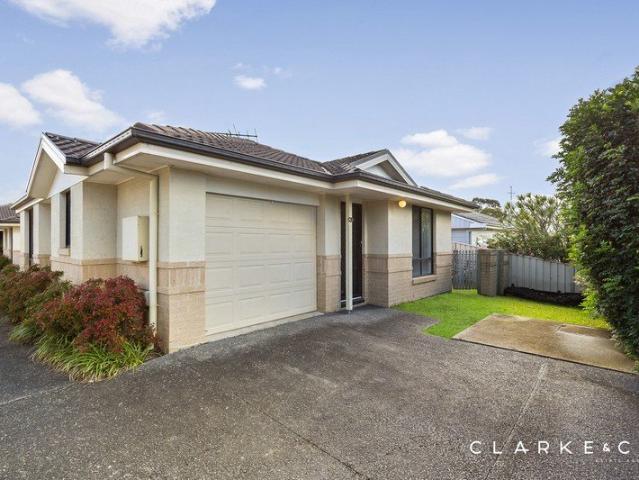 Villa for sale in Ambergate, New South Wales