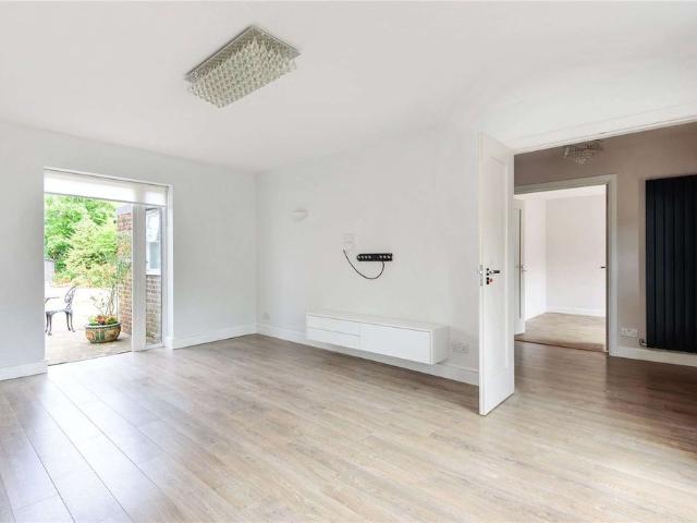 House for rent in Sevenoaks, The Butts