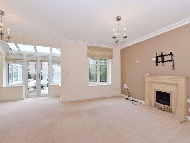 House for rent in Cobham, Elmbridge