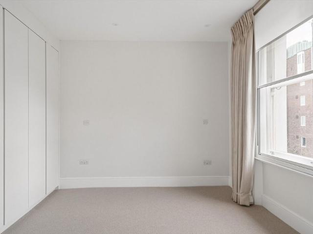 Apartment for rent in Chelsea, Greater London