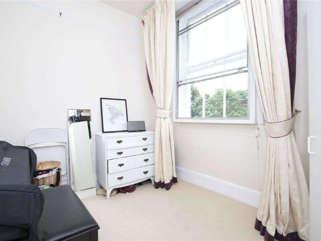 Apartment for rent in Highbury, Greater London