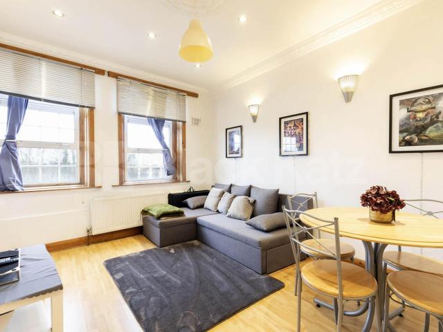Apartment for rent in Dollis Hill, Greater London