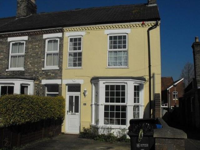 Room for rent in Heigham Grove, East Bank