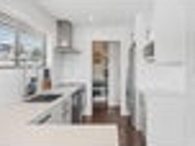 House for sale in Chaslands, Canterbury