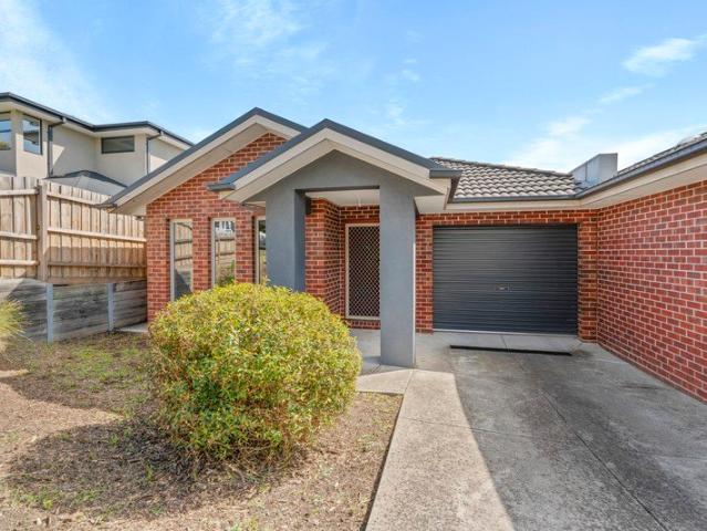House for sale in Viewbank, Melbourne