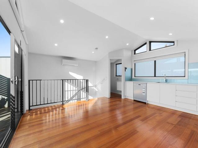 Townhouse for rent in Flemington, Melbourne