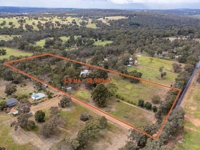 House for sale in Bailup, Wooroloo