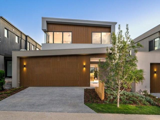 Property for sale in Sanctuary Cove, Queensland