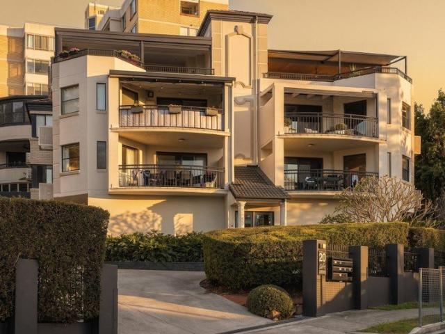 Apartment for sale in Norman Park, Greater Brisbane