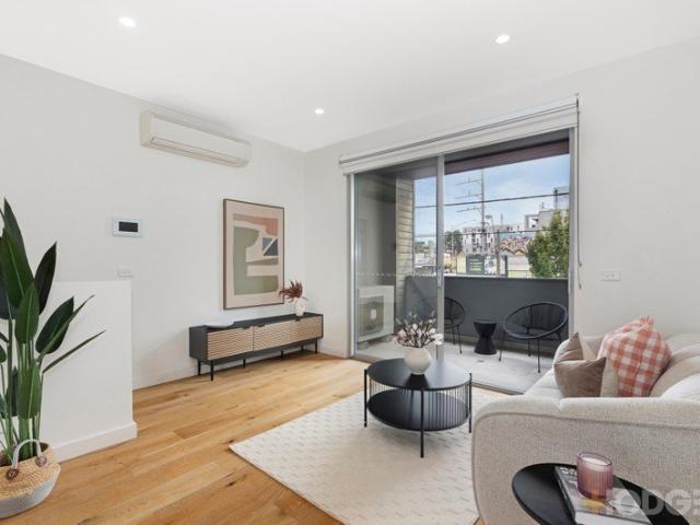 Townhouse for sale in Camerons Creek, Victoria