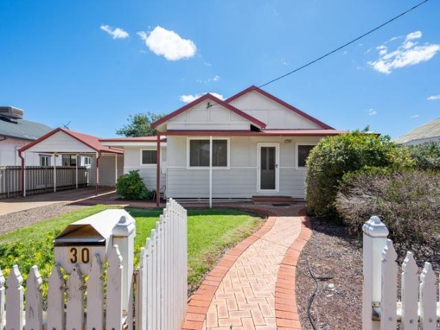 House for sale in West Lamington, Kalgoorlie