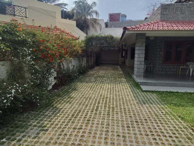 House for rent in Bangalore North, Cox Town - Bangalore