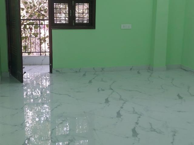 Flat for rent in Deri