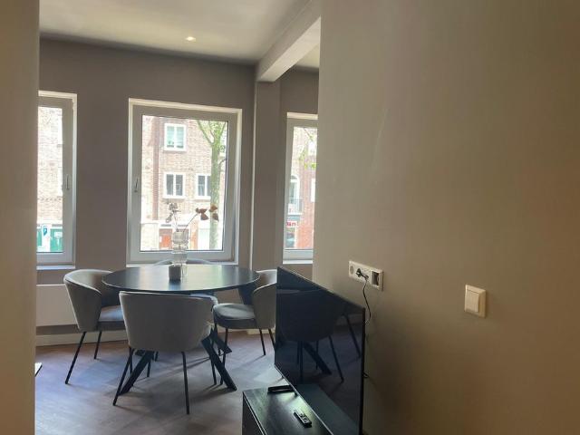 Appartement te huur in Zuid, Amsterdam