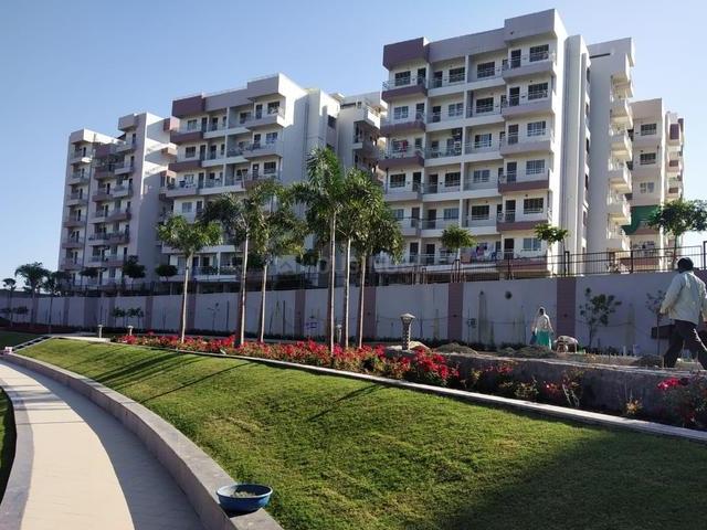 Flat for sale in Madya