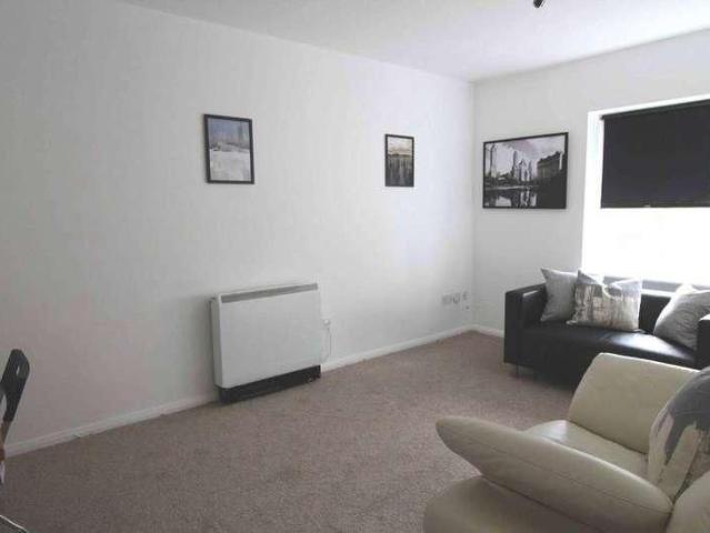 Apartment for rent in London Borough of Newham, Greater London