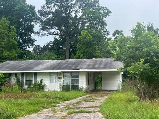 House for sale in Leesville