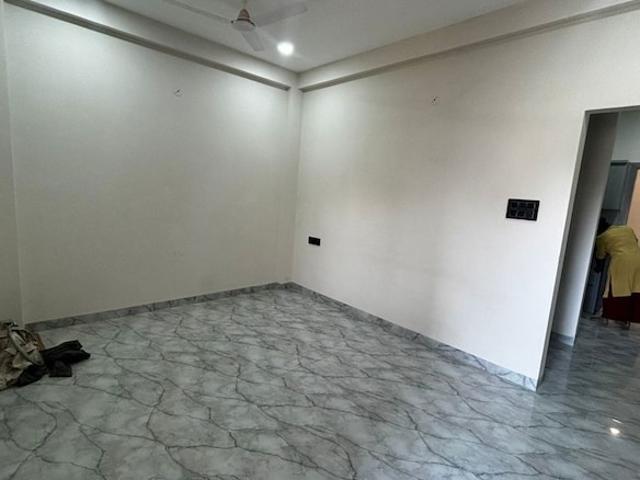 Flat for rent in Madya