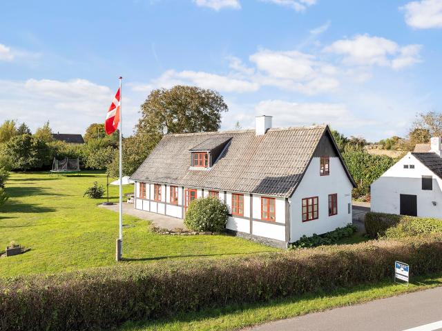 Hus til salg i Nexø, Brøndby