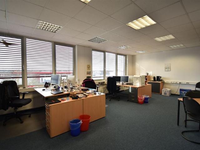 Gewerbe mieten in Vennhausen, Düsseldorf
