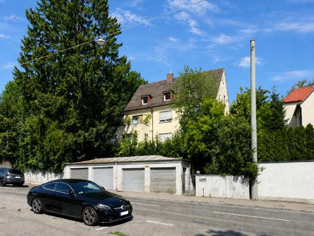 Dachgeschosswohnung kaufen in Oststadt, Ulm