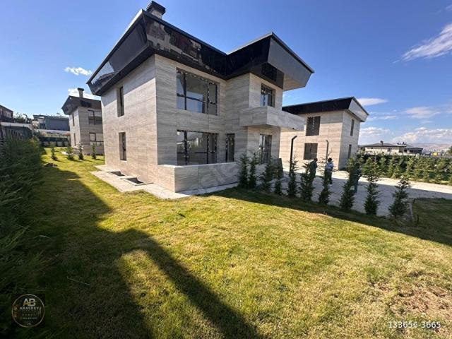 Etimesgut, Ankara içerisinde satılık Villa