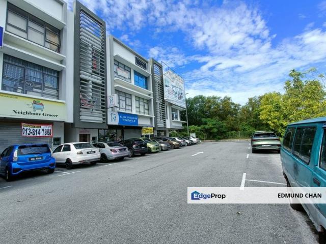 Shop for rent in Tanjong Sepat, Selangor