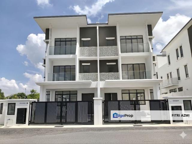 House for sale in Tanjong Sepat, Selangor
