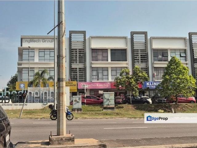 Shop for rent in Tanjong Sepat, Selangor