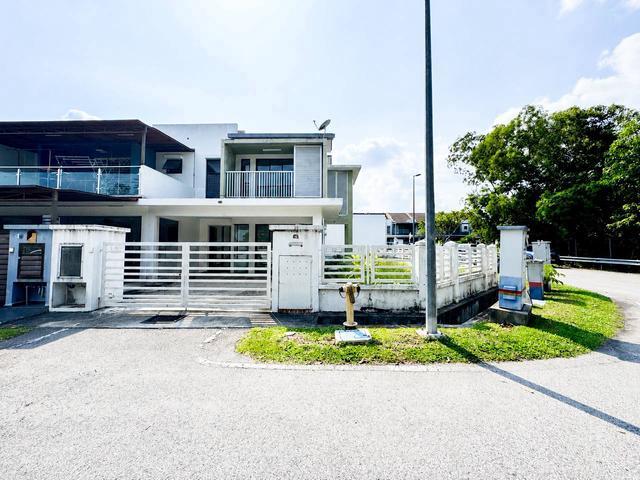 Terraced House for sale in Petaling, Subang Jaya