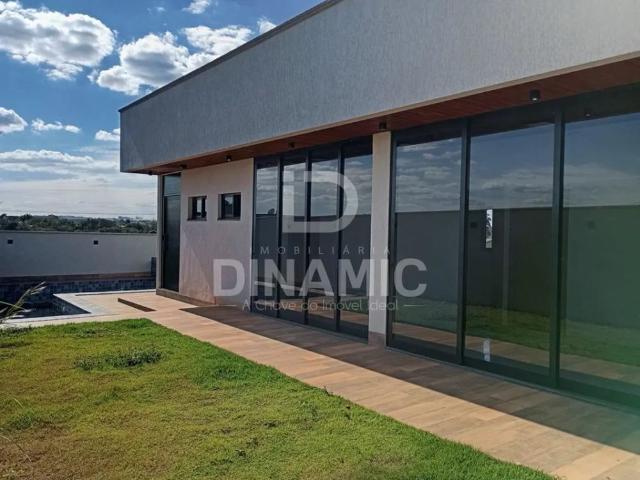 Casa aluguel em Abadia de Goiás, Região Geográfica Intermediária de Goiânia