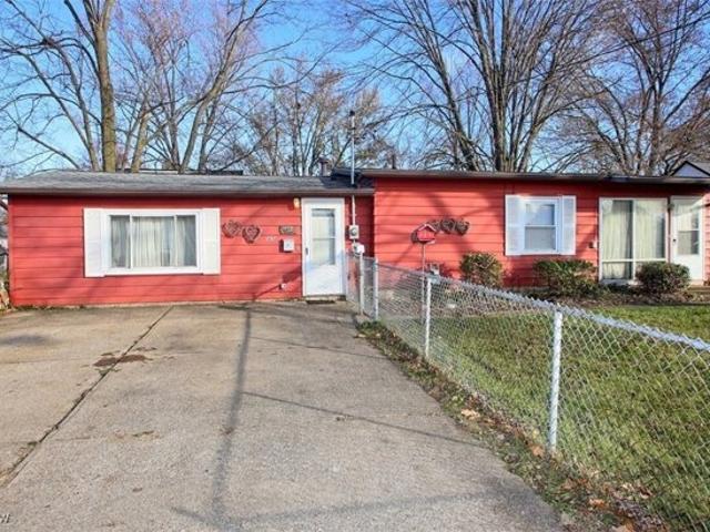 House for sale in Elyria, Ohio