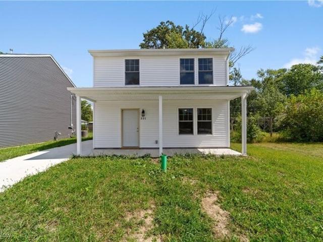 House for sale in Elyria, Ohio