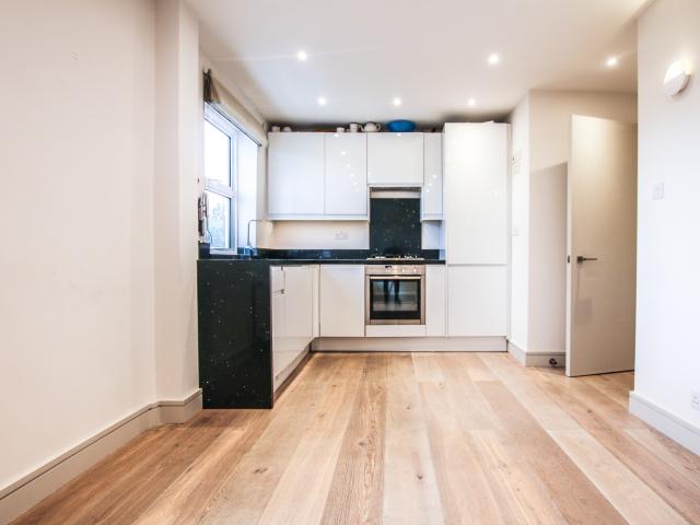 Apartment for rent in Clapham Junction, Greater London