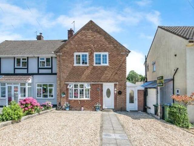 House for sale in Oldbury, West Midlands