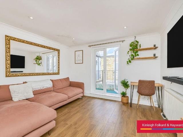 Studio for rent in Clapham, Greater London