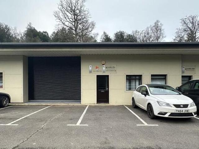 House for rent in Surrey