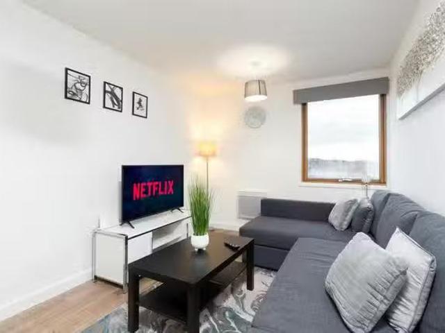House for rent in Ernesford Grange, West Midlands