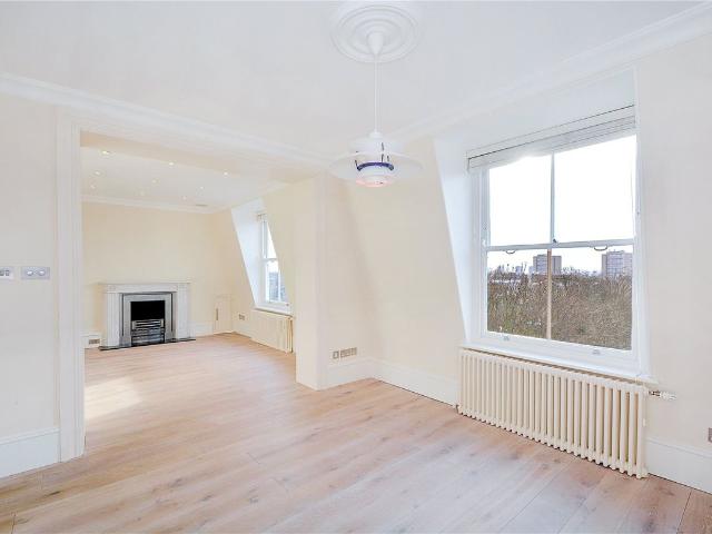 Apartment for rent in St. John's Wood, Greater London