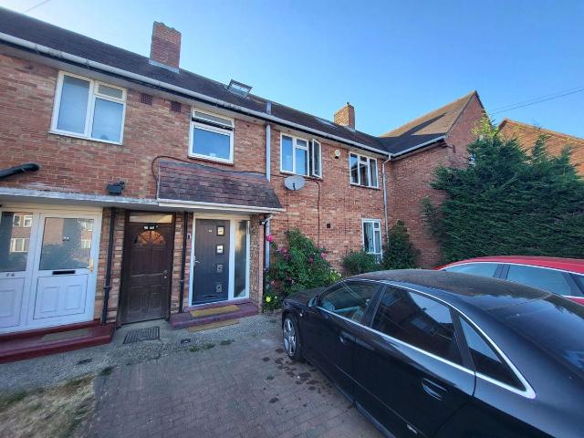 House for rent in Spring Park, Luton
