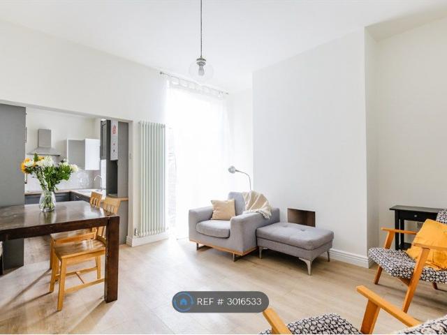 House for rent in Georgia, Greater Manchester