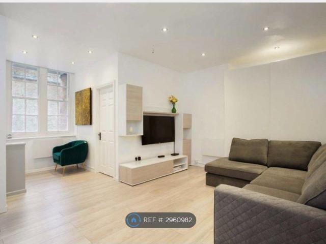 House for rent in St. John's Wood, Greater London