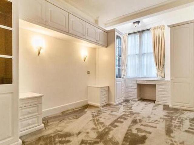 House for rent in Lyons, Greater London